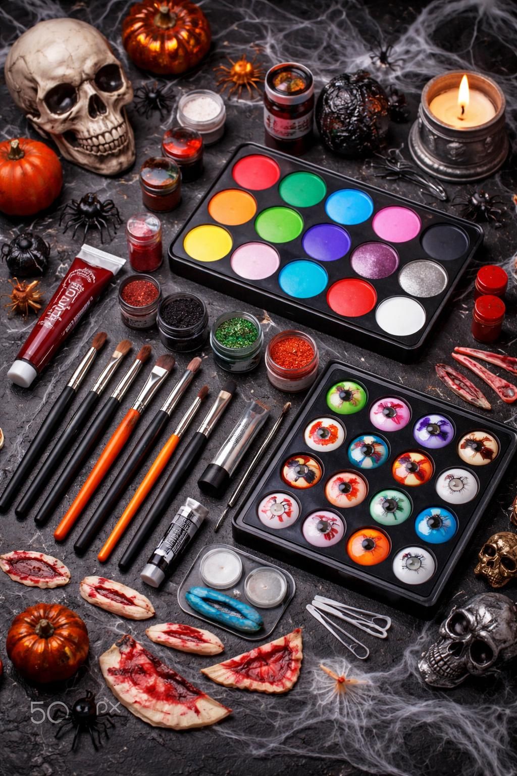 découvrez des idées originales de maquillage halloween pour un look inoubliable. inspirez-vous pour transformer votre visage avec créativité et style cet halloween.